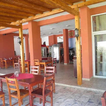 Private In Privilige